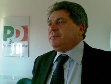 Bruno Marziano, ex assessore regionale all’Istruzione interviene in merito allo sciopero degli insegnanti delle scuole dell’infanzia e primaria.