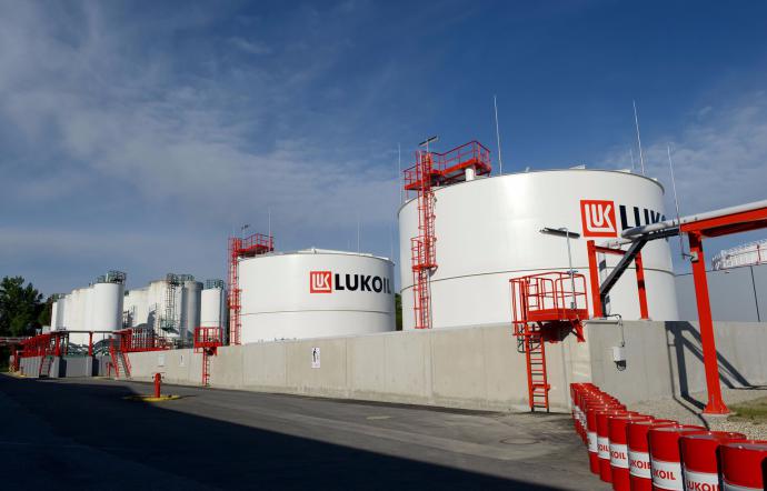 Industria. La Lukoil ha presentato il piano di investimento a Siracusa. segreteri generali di Filctem, Femca e Uiltec Siracusa per la prima volta presentati progetti.