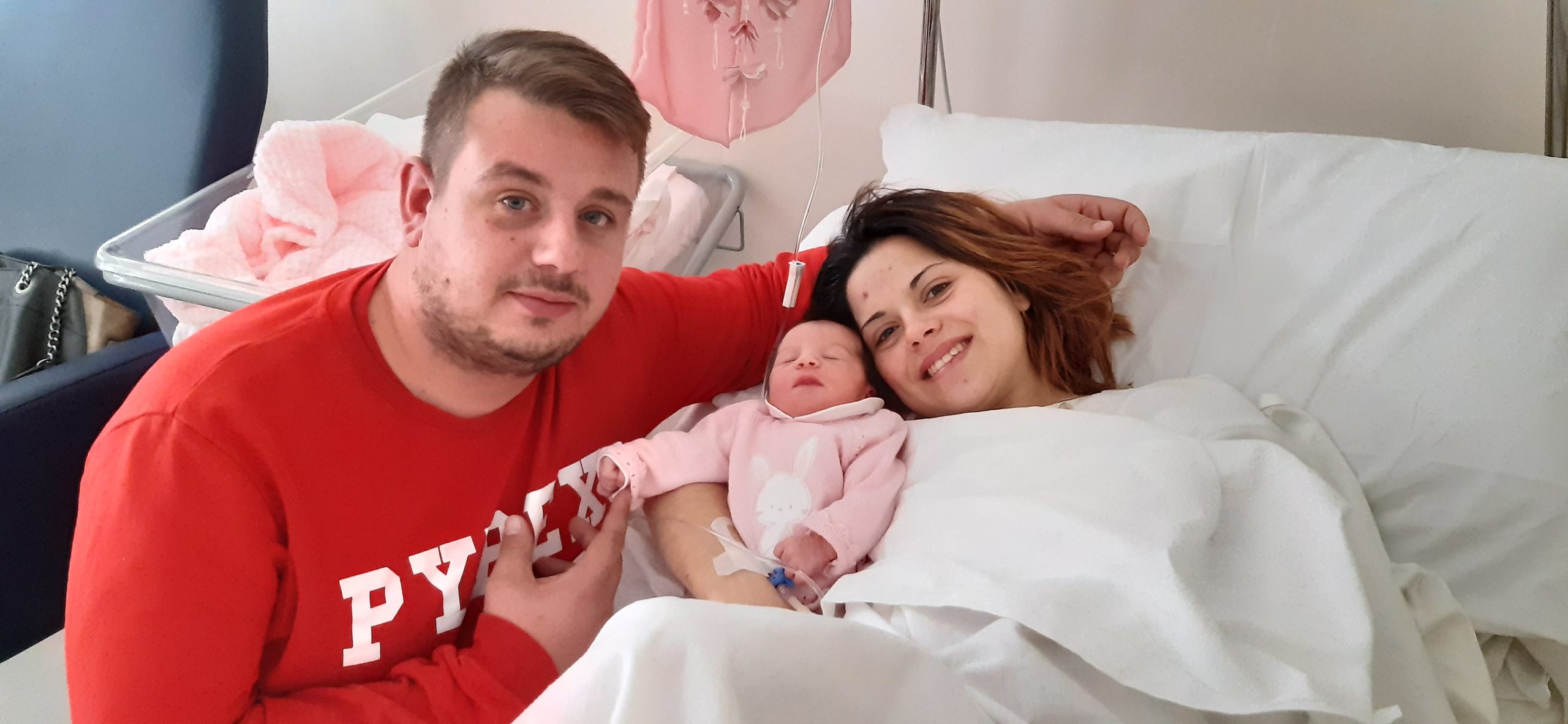 Giuseppina è la prima bimba nata a Siracusa nel 2020: venuta alla luce due ore dopo la mezzanotte