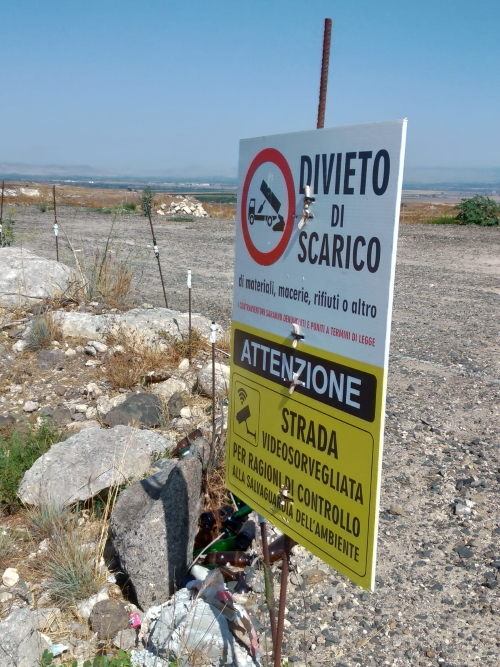 “Lentini non può essere la discarica di tutta la Sicilia. Musumeci ascolti il territorio”. Il monito alla Regione dei parlamentari del M5S