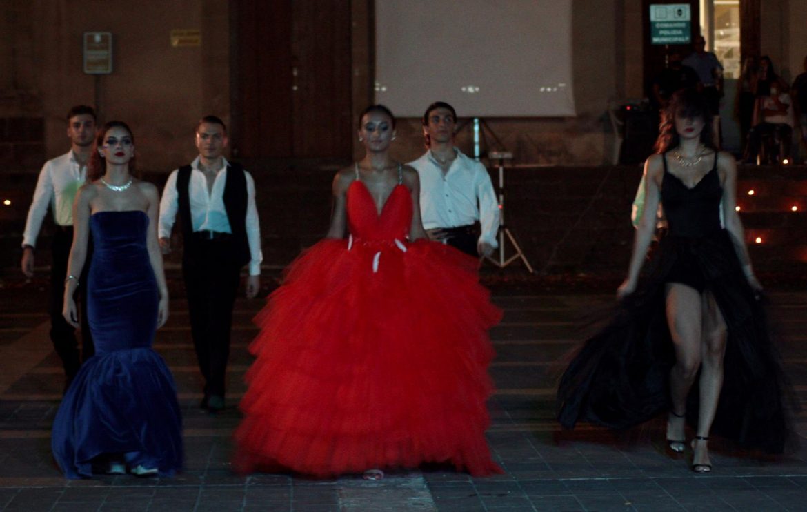 Francofonte, moda e spettacolo in piazza Garibaldi. Il sindaco Lentini: “I giovani, il nostro futuro”