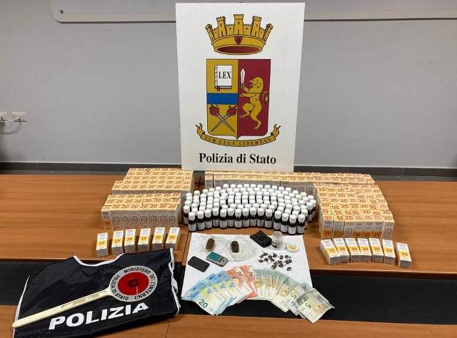 Avola, la Polizia arresta un spacciatore: conservava le dosi di  metadone