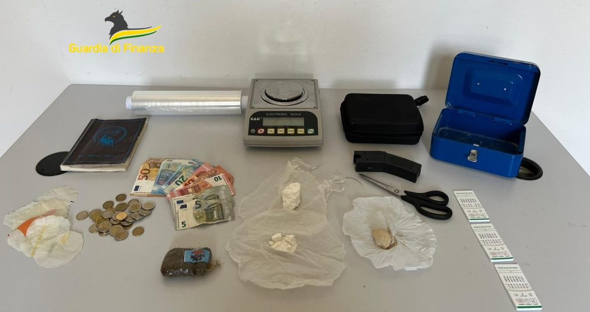 Rosolini, Gli uomini della Guardia di Finanza arrestano un cittadino tedesco per droga