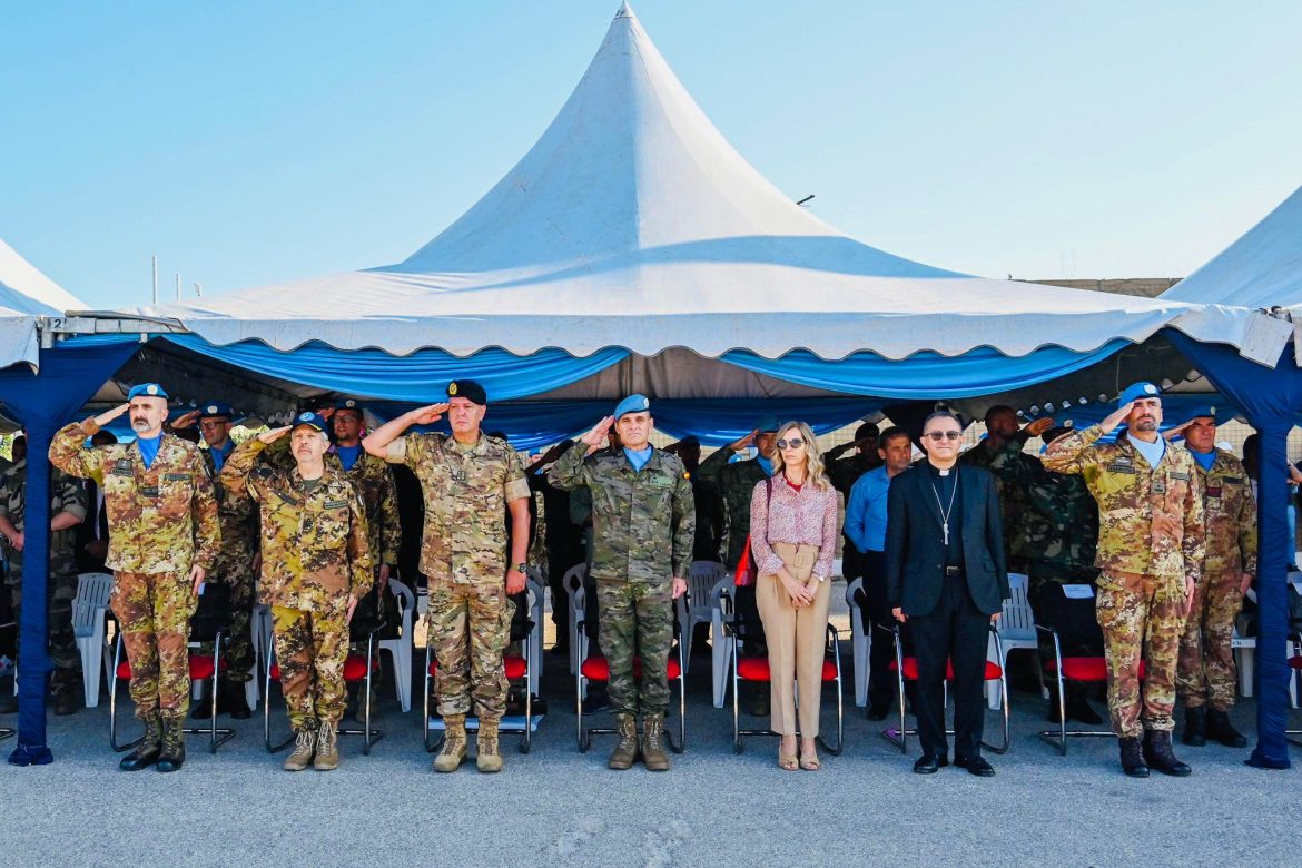 Libano: cambio al Comando del Settore Ovest di UNIFIL  La Brigata Aosta assume il comando del Settore Ovest della Missione delle Nazioni Unite in Libano