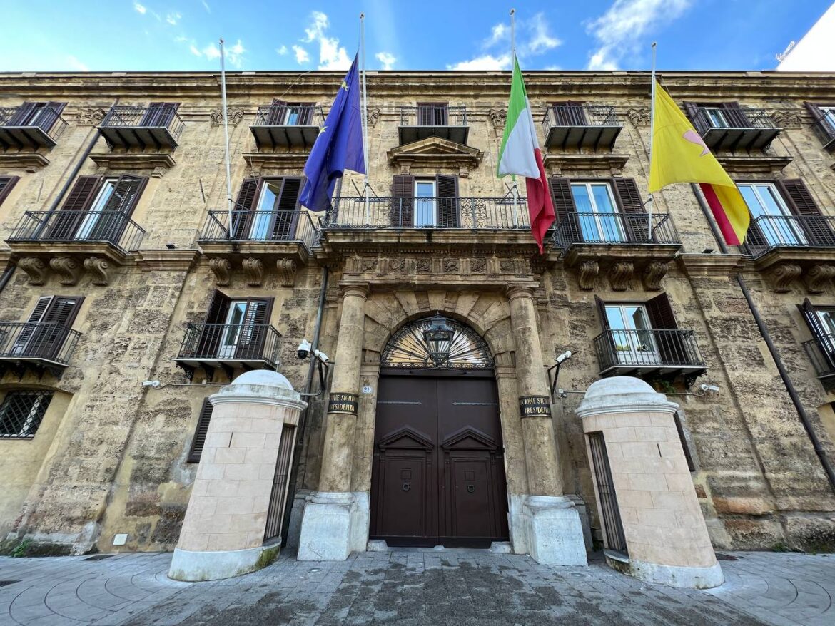 Palermo, Biagio Conte, a Palazzo d’Orléans bandiere a mezz’asta sino ai funerali